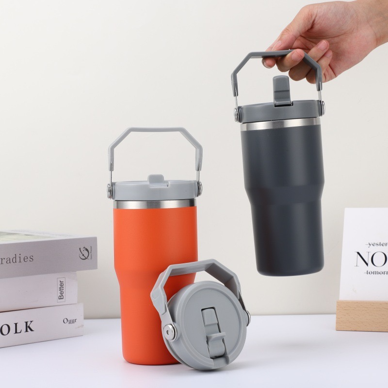 OEM vs ODM Stainless Steel Bottles: Which Is Better for Your Business?